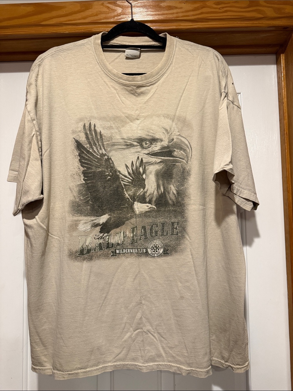 Gildan Tan Short-Sleeve Bald Eagle Graphic Tee